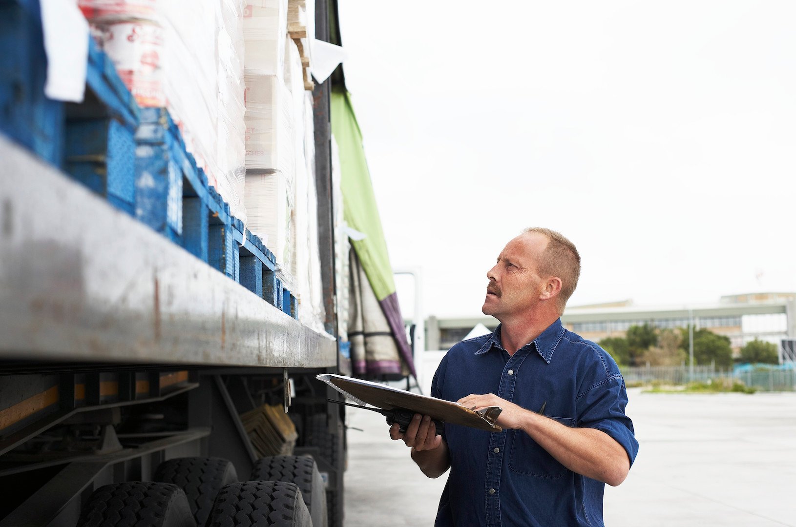 Vehicle Inspections: 15-Point Checklist | Great West Casualty Company